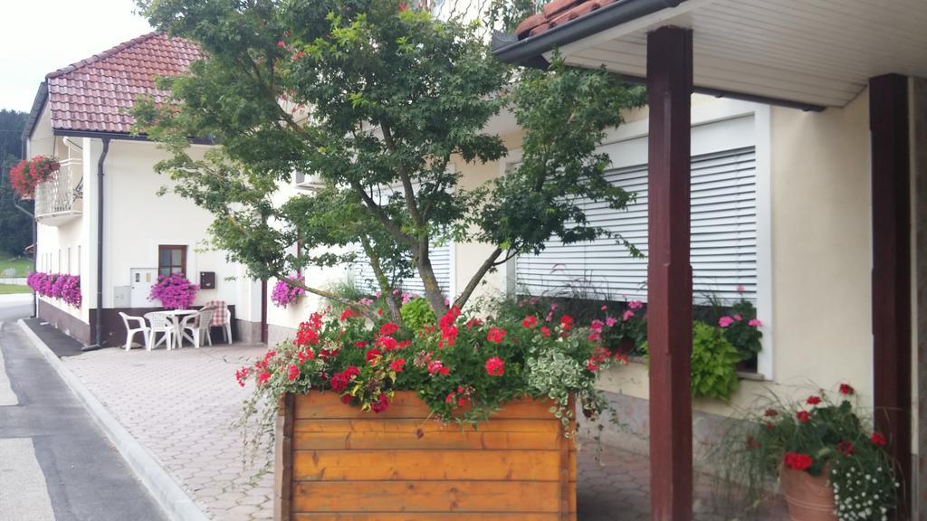 Darja Guesthouse Dob Εξωτερικό φωτογραφία